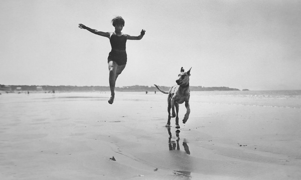 Lartigue fotografió la felicidad y la vida en estado puro.